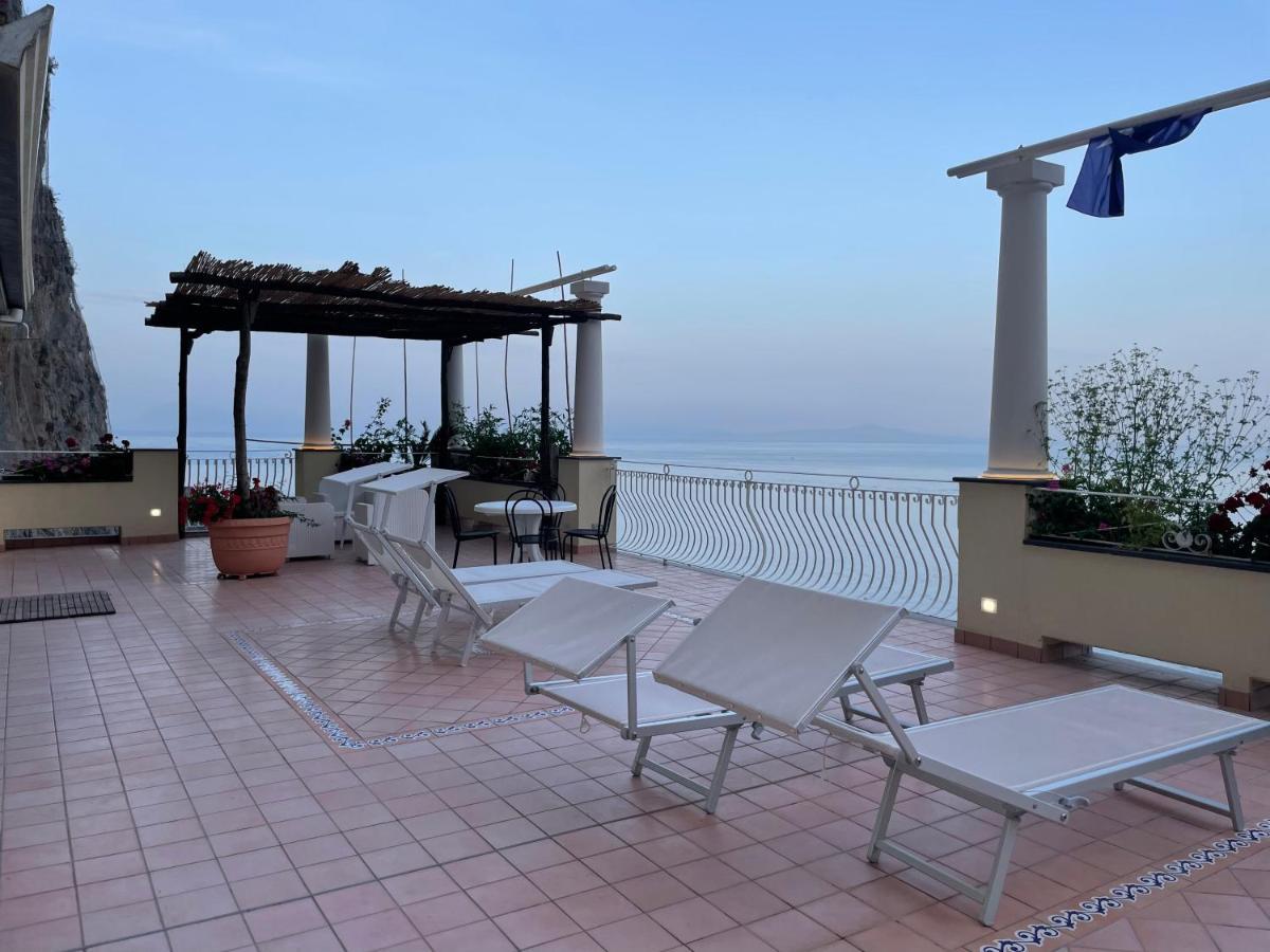 Apartment Design Sea View Accessible By 250 Steps